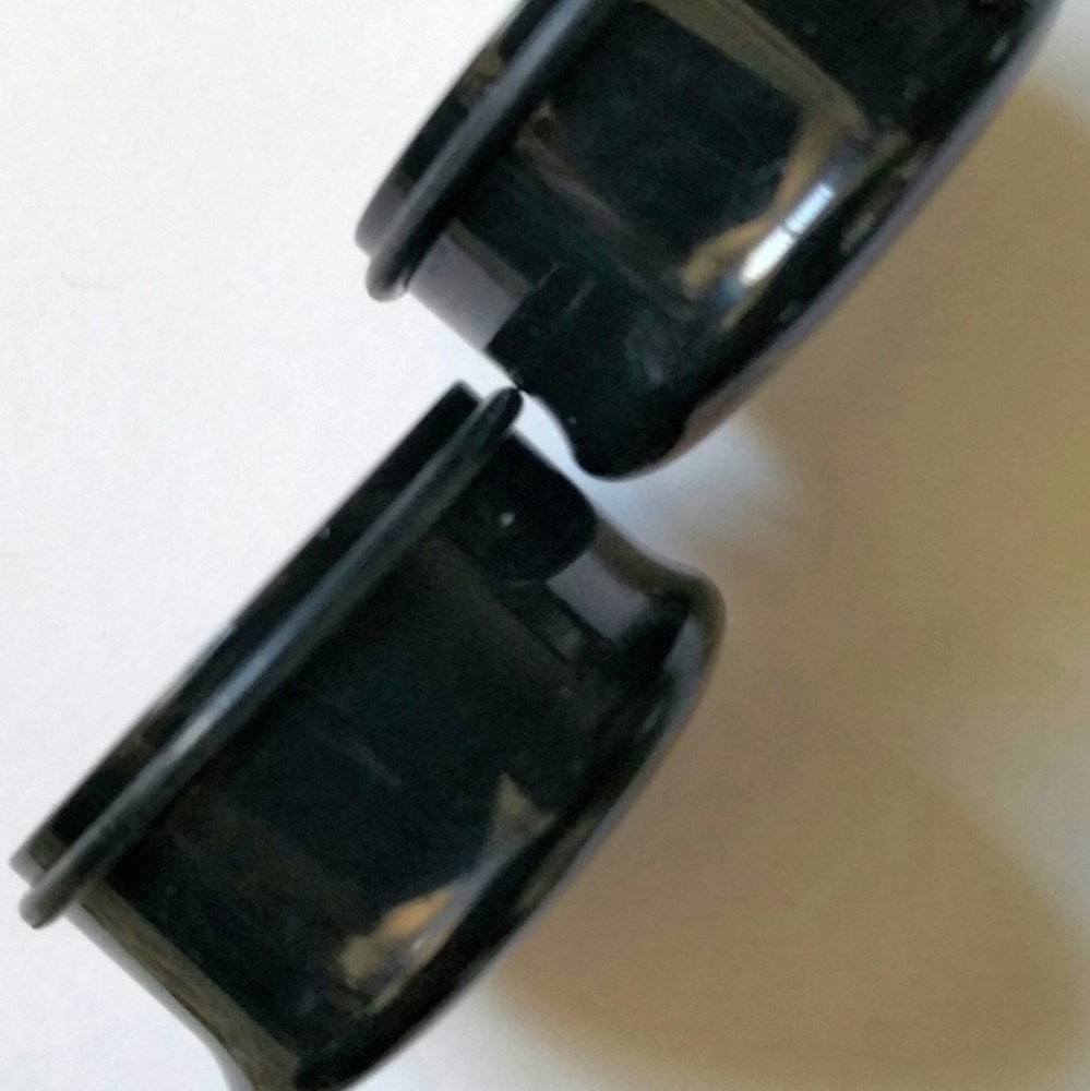 5/$13 Star Trek Plugs - Picture 2 of 2